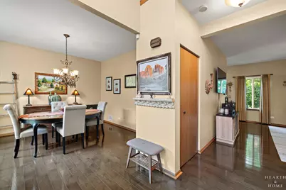 624 Lorree Lane, Lake in the Hills, IL 60156 - Photo 4