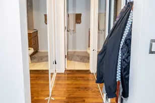 455 W Grant Pl, Chicago, IL 60614 - Photo 10