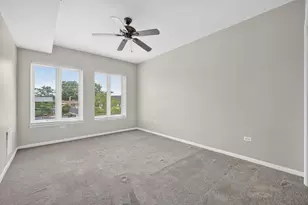 135 S York St, Elmhurst, IL 60126 - Photo 16