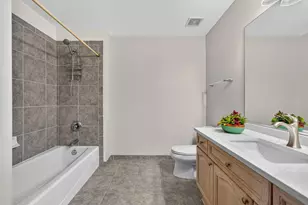 135 S York St, Elmhurst, IL 60126 - Photo 20