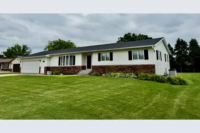 25445 Indian Ridge Road, Sterling, IL 61081 - Photo 34