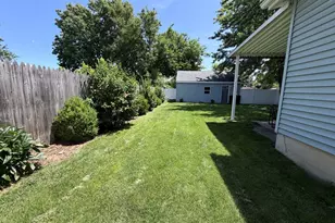 1914 N Lasalle St, Ottawa, IL 61350 - Photo 16