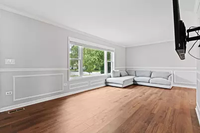2201 Pontiac Circle, Naperville, IL 60565 - Photo 8