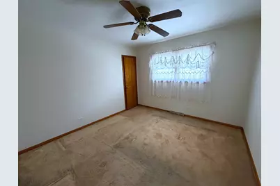 12850 S Commercial Avenue, Chicago, IL 60633 - Photo 6