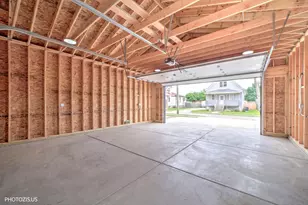 8021 W 45th St, Lyons, IL 60534 - Photo 38