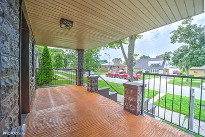 8021 W 45th Street, Lyons, IL 60534 - Photo 30