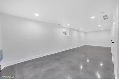 8021 W 45th Street, Lyons, IL 60534 - Photo 22