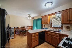 10906 3rd St, Mokena, IL 60448 - Photo 6