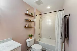 125 N Euclid Ave, Oak Park, IL 60301 - Photo 12
