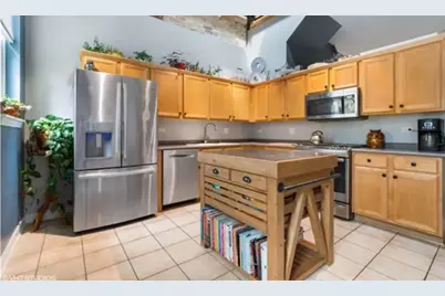 154 Leonard Wood South #213, Highland Park, IL 60035 - Photo 6
