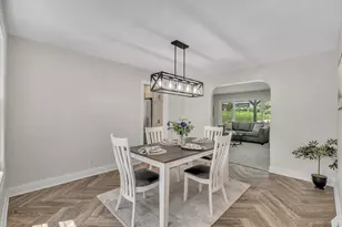 135 Sherwood Dr, Geneseo, IL 61254 - Photo 10
