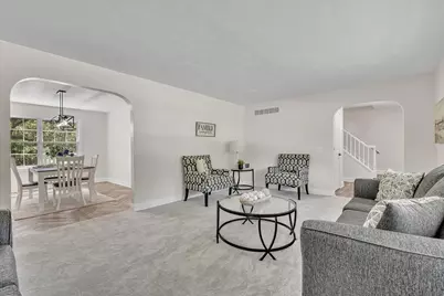 135 Sherwood Drive, Geneseo, IL 61254 - Photo 8