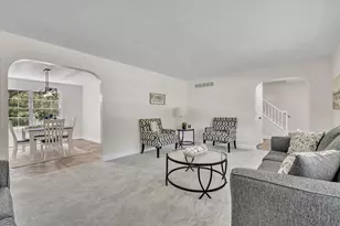 135 Sherwood Dr, Geneseo, IL 61254 - Photo 8