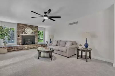 135 Sherwood Drive, Geneseo, IL 61254 - Photo 20