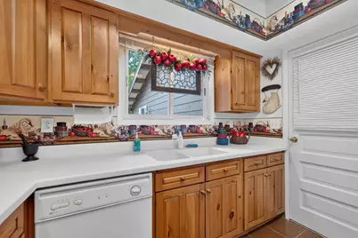 511 N Woodland Drive, Dixon, IL 61021 - Photo 24