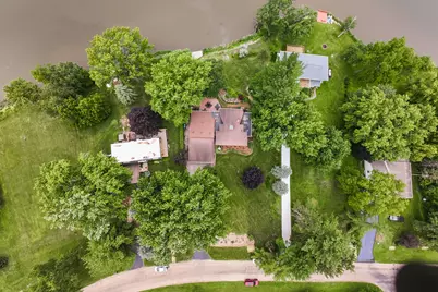 511 N Woodland Drive, Dixon, IL 61021 - Photo 6