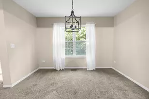 631 Crystal Springs Ct, Fox Lake, IL 60020 - Photo 2