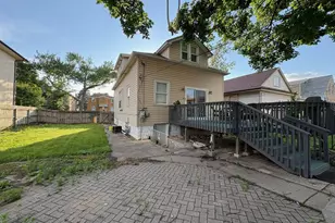 2635 N 73rd Ave, Elmwood Park, IL 60707 - Photo 14