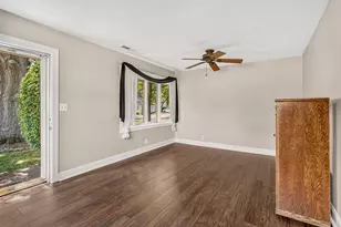 718 E Chestnut St, Monticello, IL 61856 - Photo 10