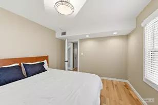 125 W Adams St, Villa Park, IL 60181 - Photo 16