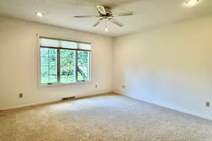 2202 Meadows Dr, Sterling, IL 61081 - Photo 34
