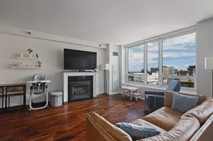 33 W Ontario St, Chicago, IL 60654 - Photo 4
