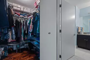 33 W Ontario St, Chicago, IL 60654 - Photo 18