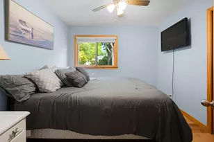 4122 W Lake Shore Dr, Wonder Lake, IL 60097 - Photo 18