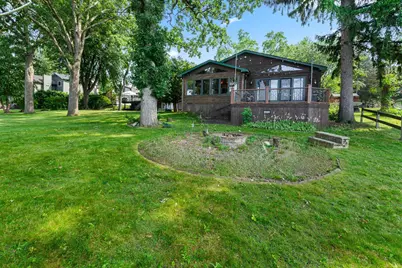 4122 W Lake Shore Drive, Wonder Lake, IL 60097 - Photo 2