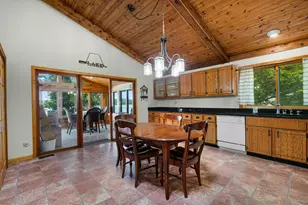 4122 W Lake Shore Dr, Wonder Lake, IL 60097 - Photo 16