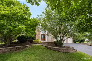1608 Trails End Ln, Bolingbrook, IL 60490 - Photo 2