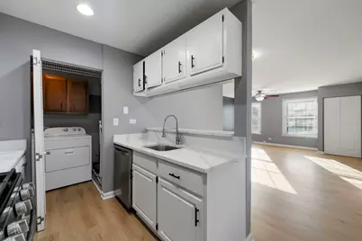 413 Sidney Avenue #A, Glendale Heights, IL 60139 - Photo 6