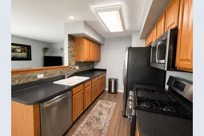 39082 Welsh Lane, Beach Park, IL 60083 - Photo 6