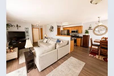 39082 Welsh Lane, Beach Park, IL 60083 - Photo 8