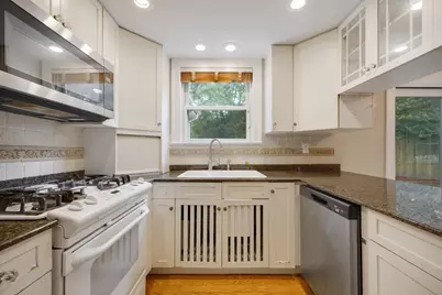 1314 Glenview Road, Glenview, IL 60025 - Photo 12
