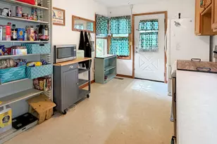 807 E Illinois St, Freeport, IL 61032 - Photo 8