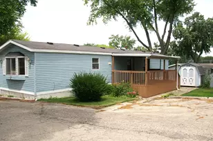 1332 Douglas Ave, Montgomery, IL 60538 - Photo 2