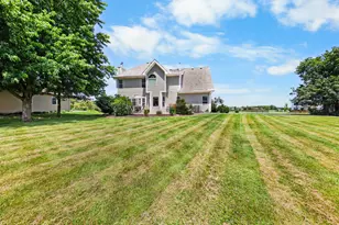 1223 Fox Run Dr, Seneca, IL 61360 - Photo 4
