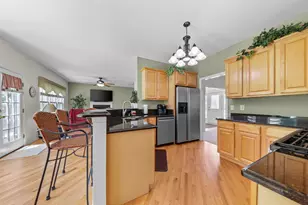 1223 Fox Run Dr, Seneca, IL 61360 - Photo 10