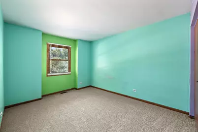 558 Barbary Lane, Woodstock, IL 60098 - Photo 14