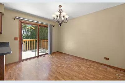 558 Barbary Lane, Woodstock, IL 60098 - Photo 6