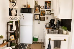 656 W Oakdale Ave, Chicago, IL 60657 - Photo 6
