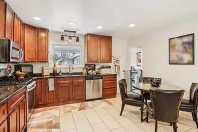 238 Frontage Road W, Northfield, IL 60093 - Photo 4