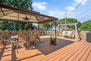 29W255 Lester St, West Chicago, IL 60185 - Photo 18