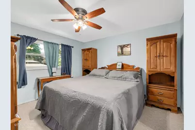 29W255 Lester Street, West Chicago, IL 60185 - Photo 14