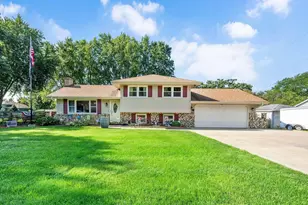 29W255 Lester St, West Chicago, IL 60185 - Photo 1