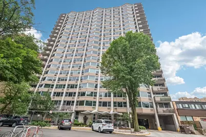 555 W Cornelia Avenue #2012, Chicago, IL 60657 - Photo 1