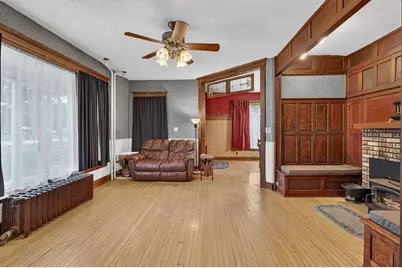 209 N Jackson Street, Gardner, IL 60424 - Photo 6