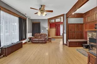 209 N Jackson St, Gardner, IL 60424 - Photo 6