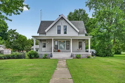 209 N Jackson Street, Gardner, IL 60424 - Photo 1